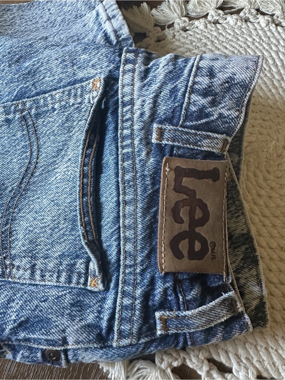 Lee VINTAGE Men’s 90’s Light Blue Stonewash Denim Jeans - Picture 5 of 8